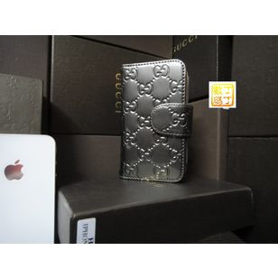 Patent Leather GG Embossed Iphone Cover (Short Direction Open)