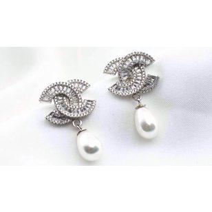 Diamond double C pearl pendant earrings