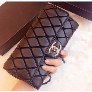 Original lamb skin leather clutch