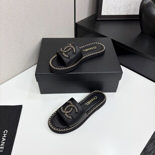 25FW lambskin leather slippers
