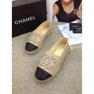 Calfskin leather rivet double C logo casual flats