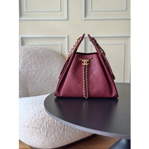 25 caviar leather small hobo