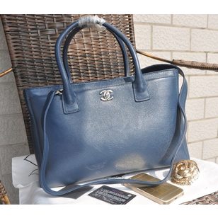 Original leather tote