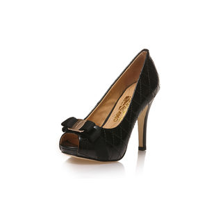 black quilting patent leather bow-tie peep toe pump