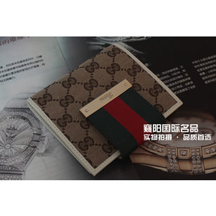 bi-fold with engraved gucci