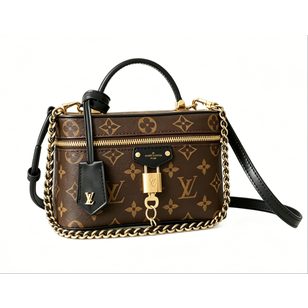 Vanity Chain Pouch