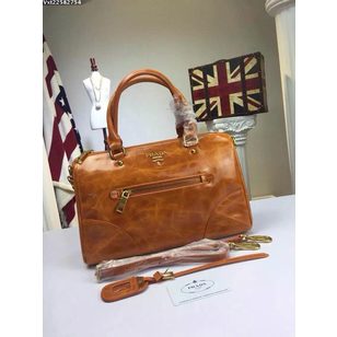 Oil wax leather zipper handle bag