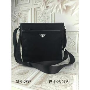 Nylon messenger bag