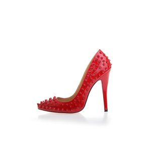 Red Patent Leather Rivets Pump