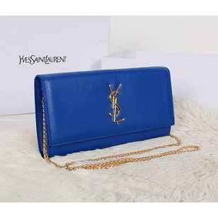 metal chain shoulder strap clutch