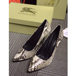 Burberry Gray snake pattern leather point head pump