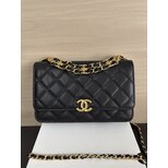 Chanel 22k WOC 19cm