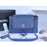 Chanel Caviar leather flap chain tote bag