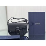 Dior SADDLE POUCH WITH STRAP