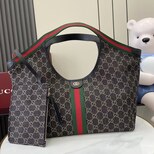 Gucci Giglio large tote