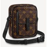 Louis Vuitton CHRISTOPHER WEARABLE WALLET M69404