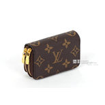 Louis Vuitton Double Zippy Key Holder